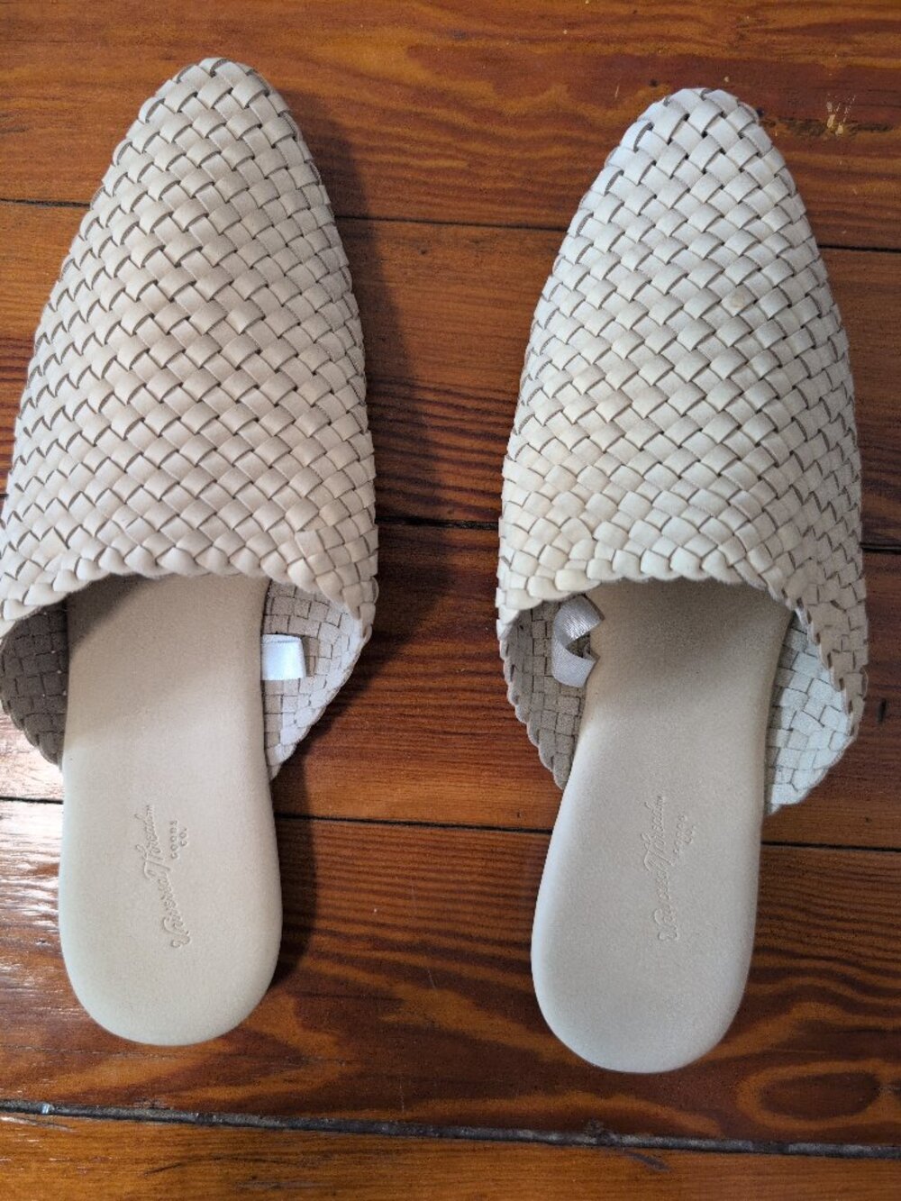 Universal Thread Woven Flats Off White, Light Beige Size 7.5